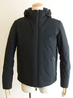 GORE-TEX  フーデッドダウンブルゾン
