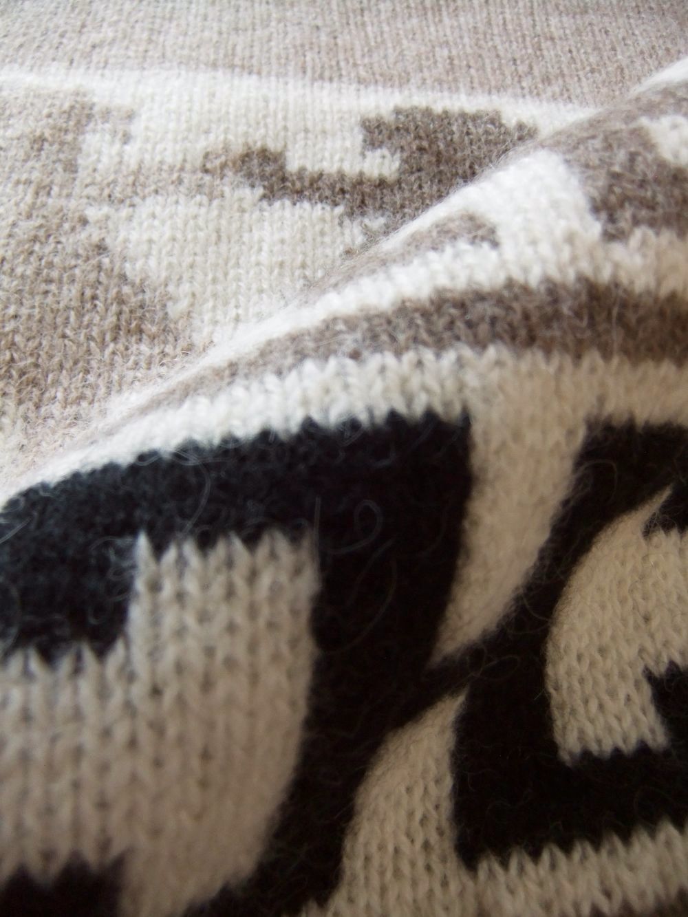 LLAMA PULLOVER  アルパカ混 クルーネックセーター  S74HA1257