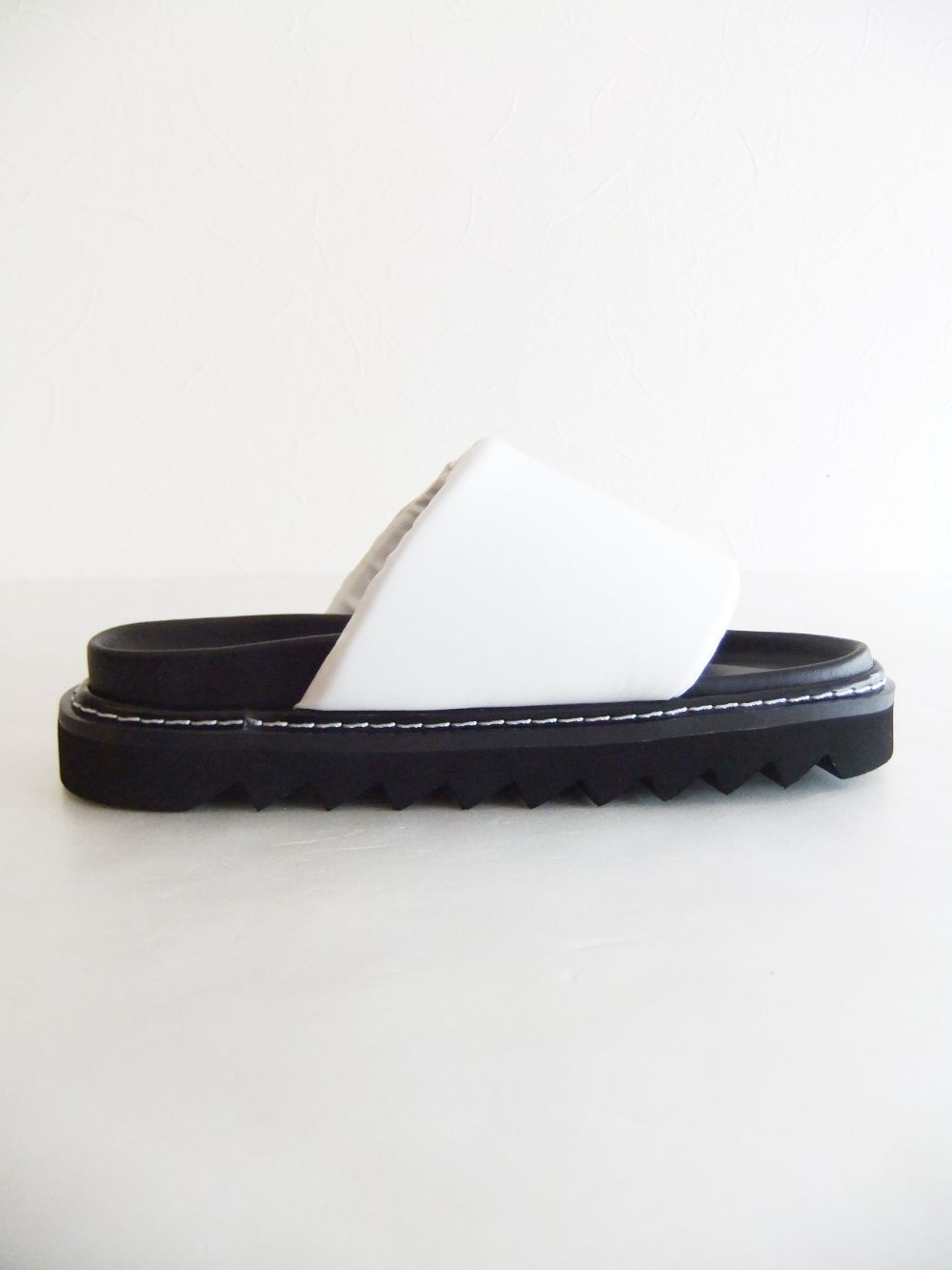 PLATFORM-SOLE SLIP-ON SANDALS  プラットフォーム スリッポン  (ホワイト)  MS2450