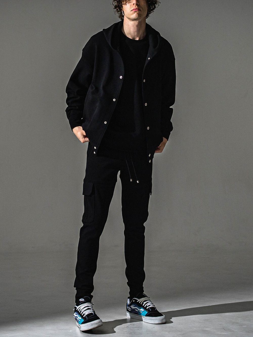 BLISTER VARSITY HOODIE   フード付き スタジャン