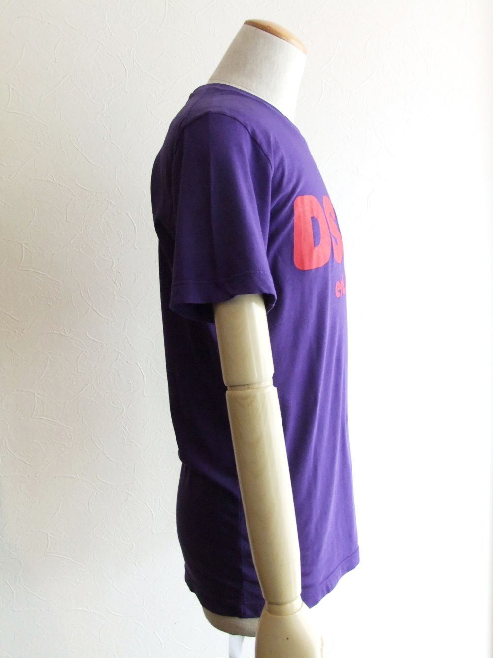 DSQ2 ロゴプリント T-SHIRT (パープル)  S74GD0838