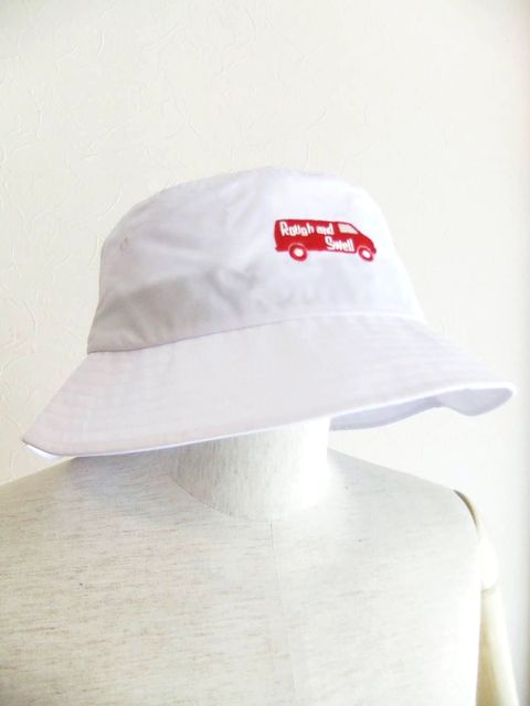 RED BUS HAT   (ホワイト)  ロゴ入り ハット    RSA-26009