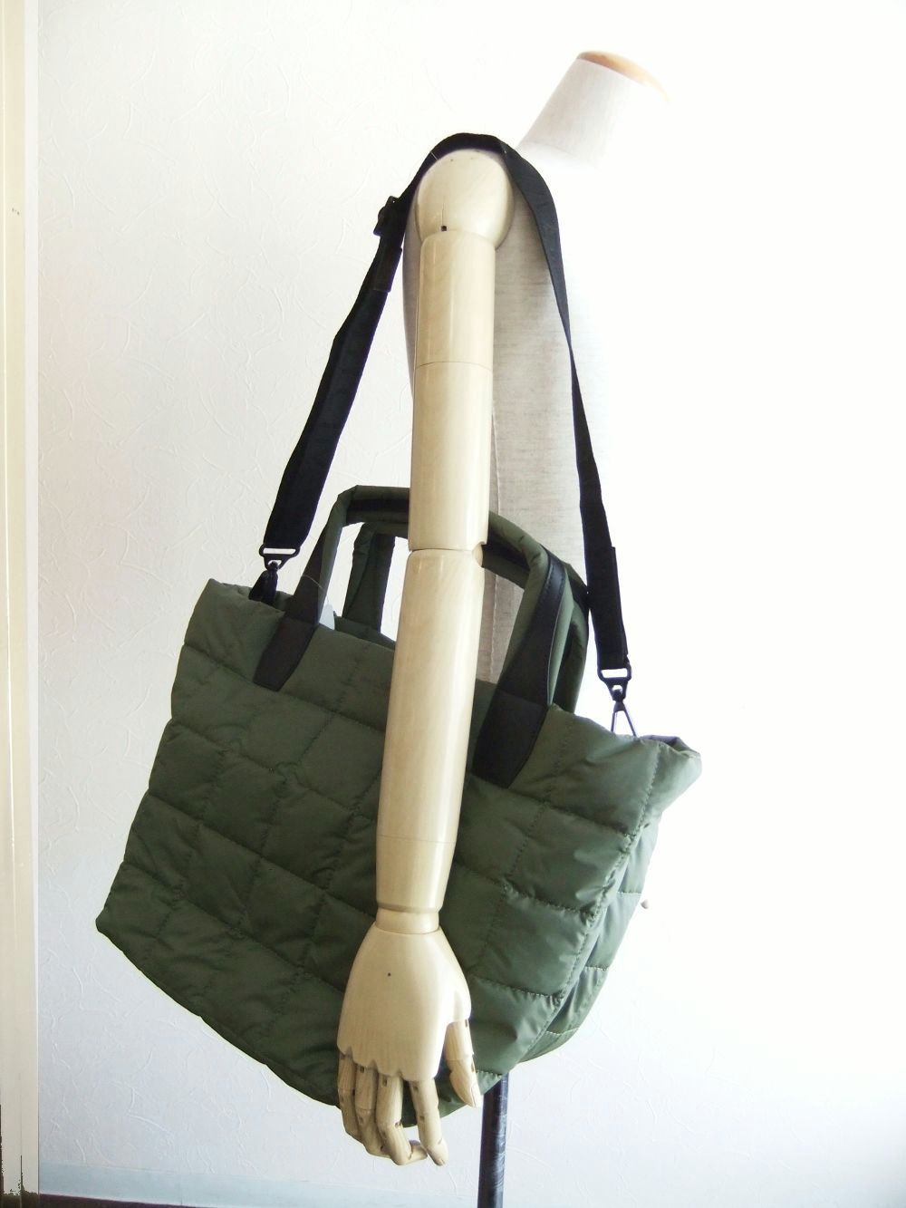 関税・送料込【VeeCollective】ポーターミディアムトートバッグ VeeCollective Medium Porter Max Tote Bag | Blue | FARFETCH