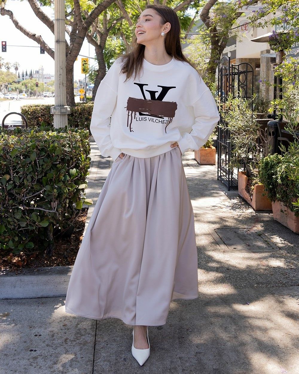 【MICALLE MICALLE Account】 HOMMAGE  DORO LZ SWEATSHRIT (ホワイト)   ロゴ Tトレーナー  MAG103TDC