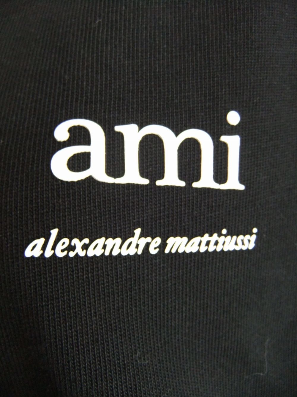 【ユニセックス】AMI DE COEUR Tシャツ   ロゴ半袖 Tシャツ  （ブラック）