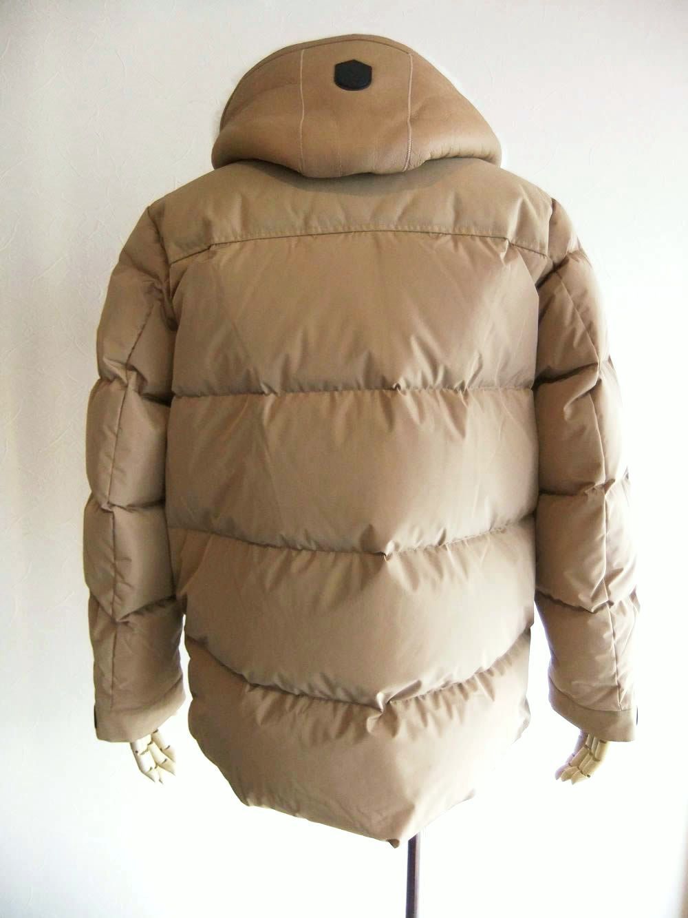 RILEY  (キャメル)   フーデッドダウンジャケット