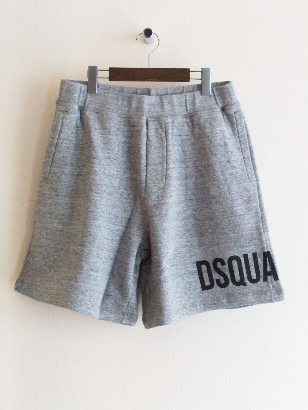 D2 LOGO SWEATPANTS ロゴジャージーハーフパンツ   S71MU0658