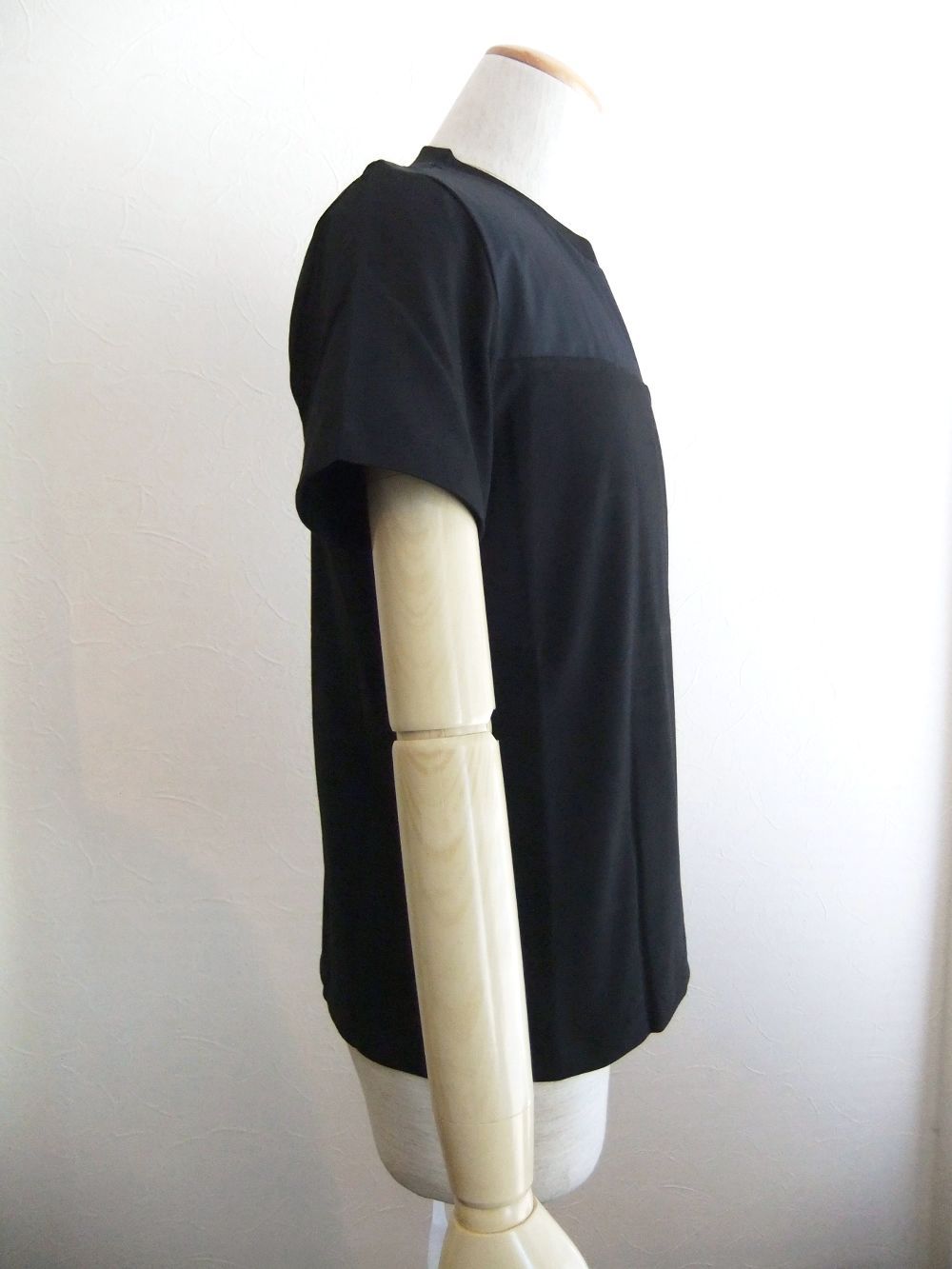 HERNO Laminar 切替 ポケット付き クルーネックTシャツ   JG003UL-52000