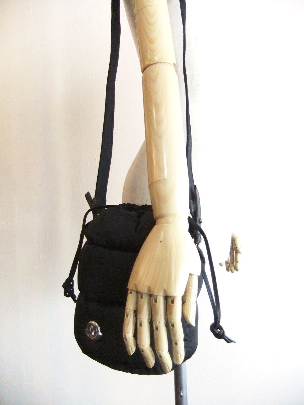 CARADOC BUCKET BAG  ダウン バケット バッグ