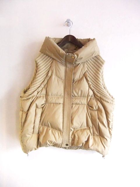 ニット × ダウン フードベスト  (キャメルベージュ)  546414