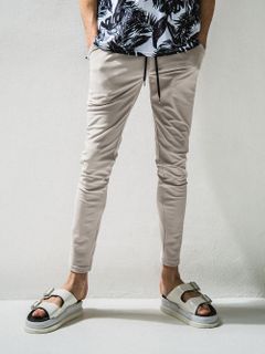 CHRIS EASY TUCK PANTS スラックス イージー タックパンツ (ベージュ)