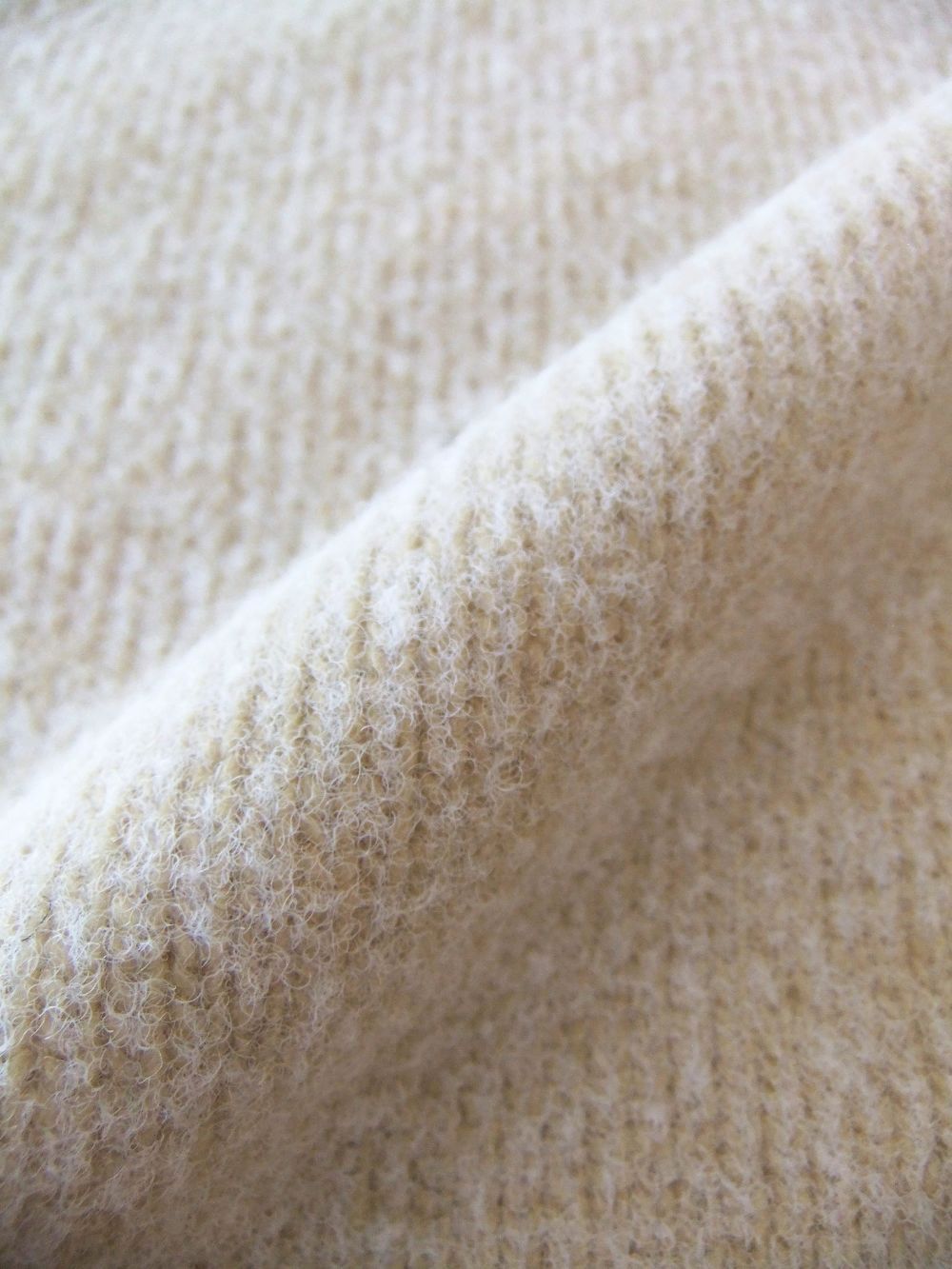 FLEECE KNIT JUMPER  (ライトベージュ) ウール クルーネック セーター