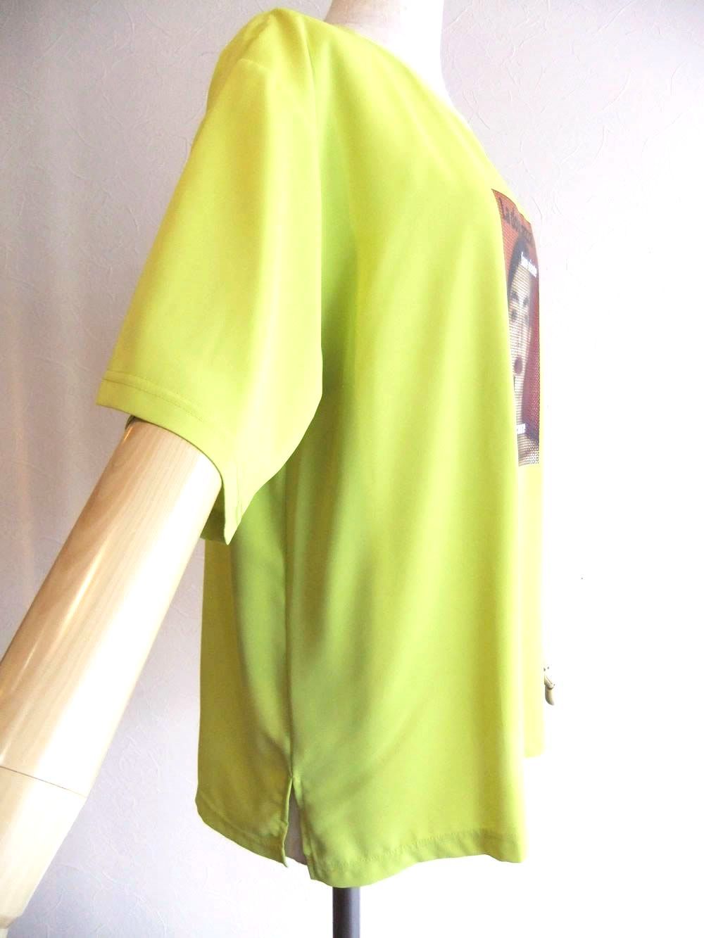 グラフィック プリント Tシャツ (イエロー)    MMA123TEA