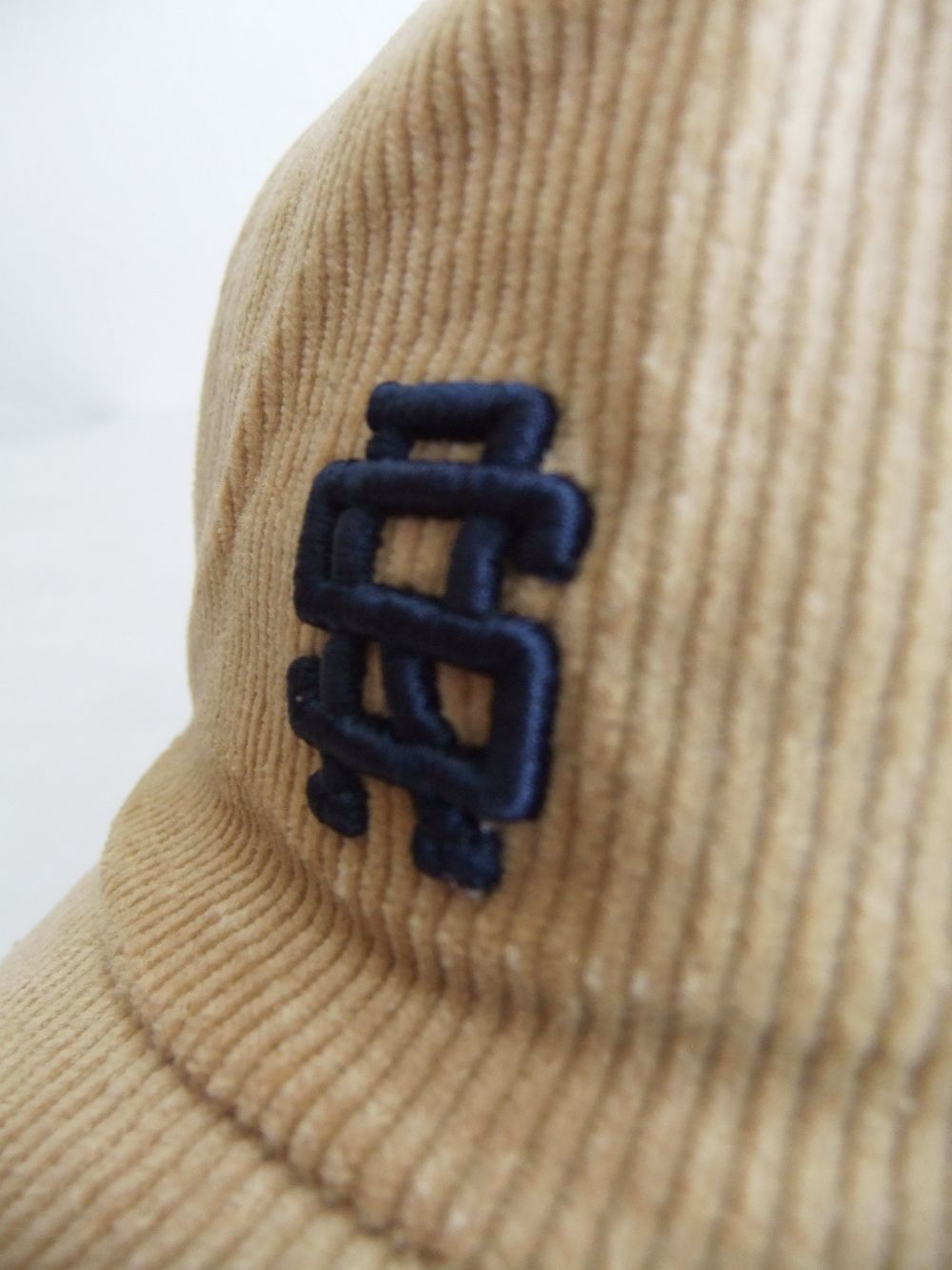 DE NIRO CAP  ( ベージュ ) ロゴ入りキャップ RSA-21202
