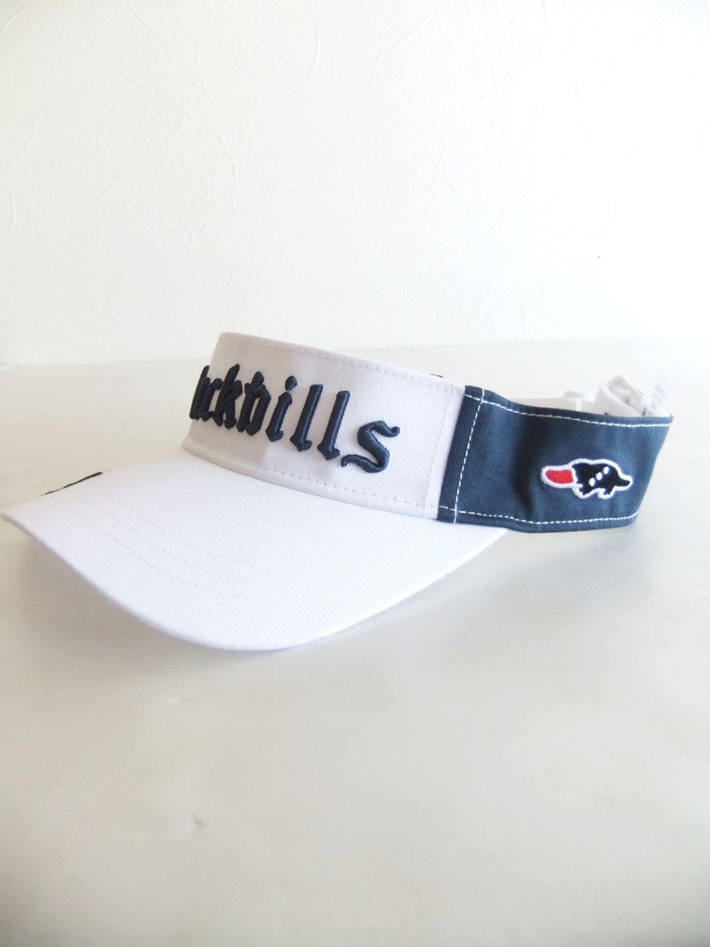 DUCKBILLS SUN VISOR (ホワイト) ロゴ入りサンバイザー  RSA-22006
