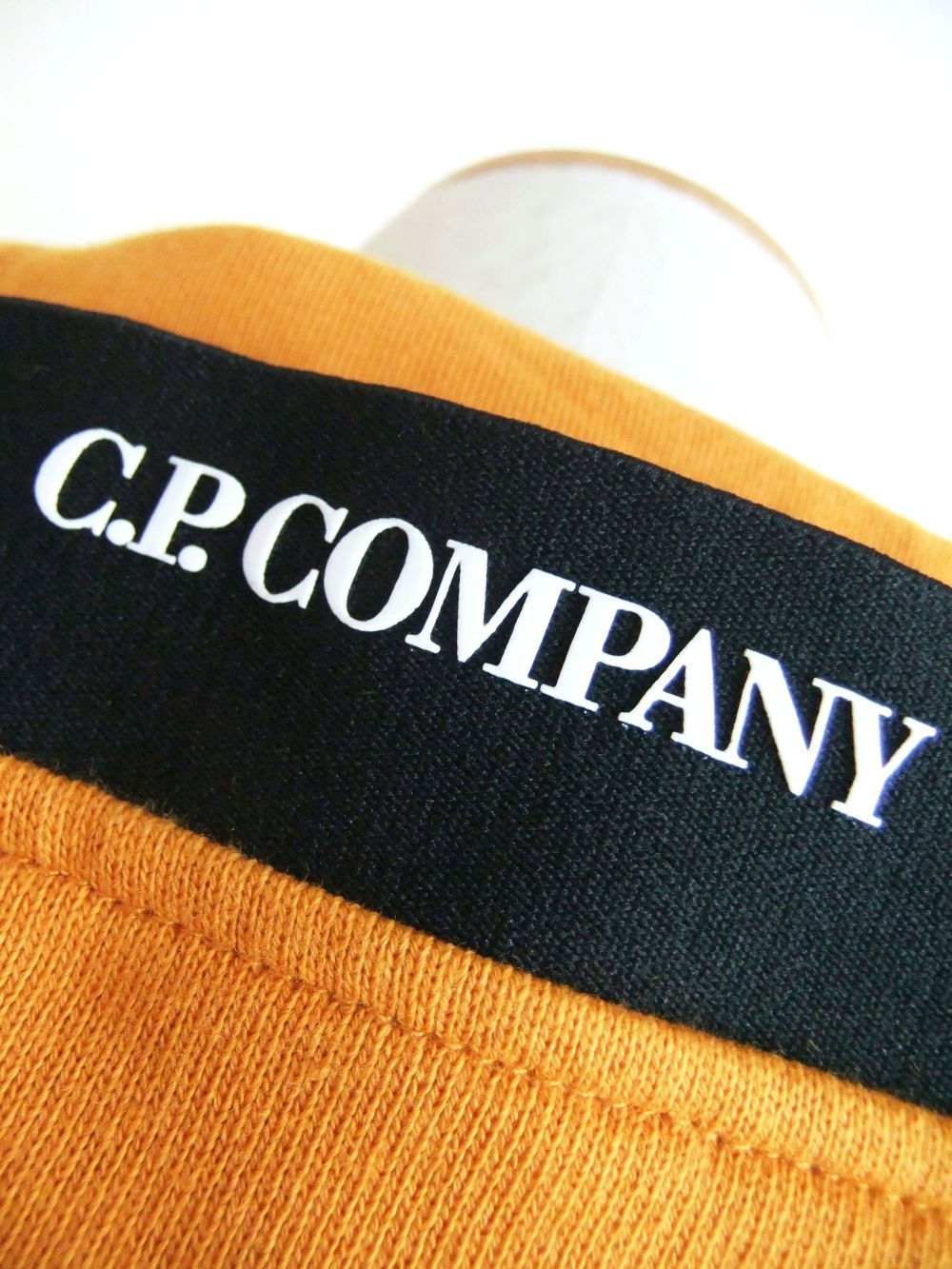 DIAGONAL RAISED FLEECE  HOODIE  (イエロー) フーデッド スウェットシャツ