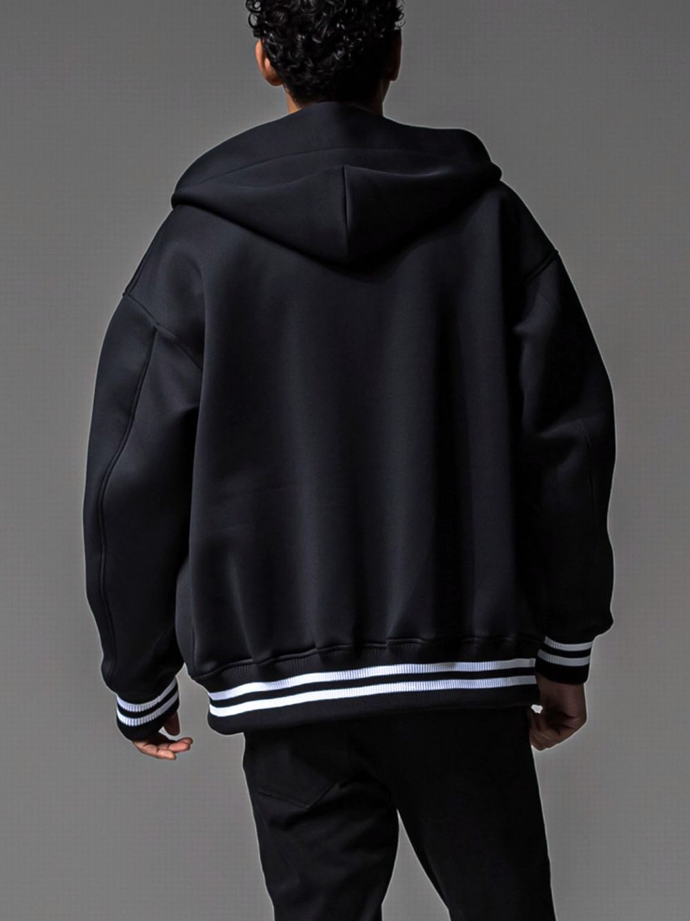 HD VARSITY HOODIE     フード付き スタジャン