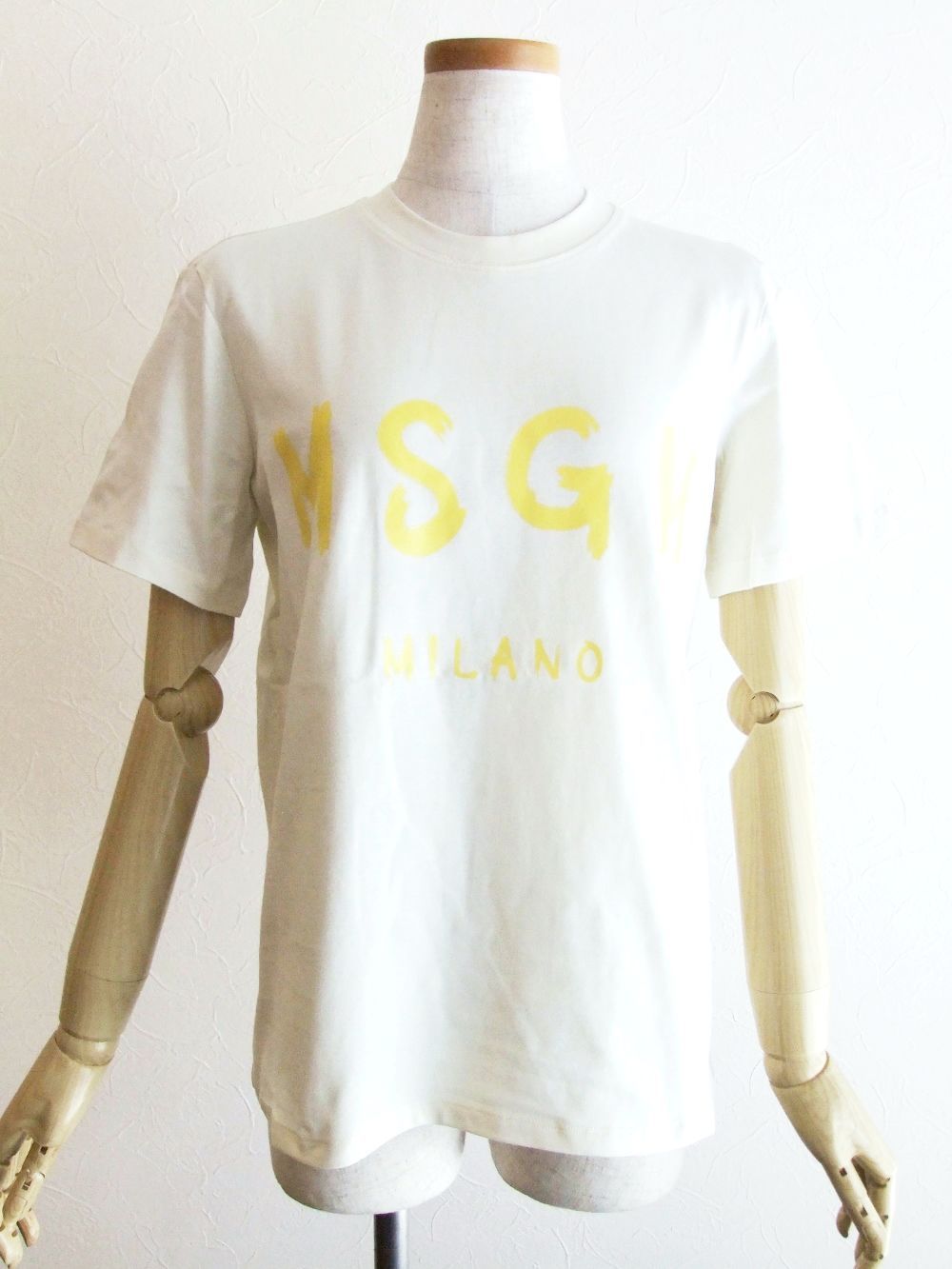 希少white✨ MSGM 定番ロゴプリントTシャツ レディースXS.S - www