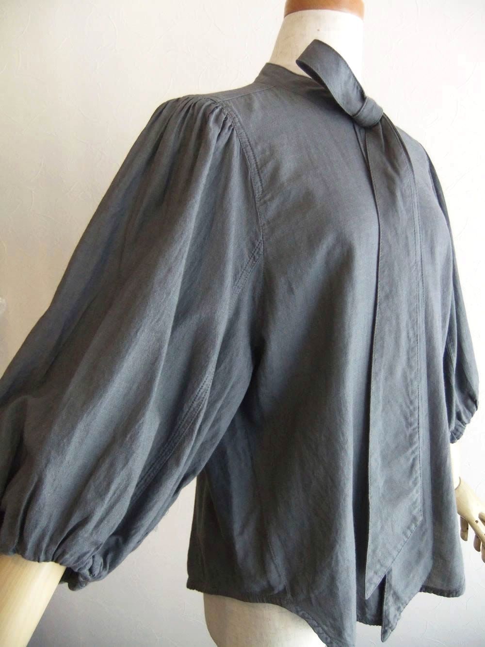 ボウタイ デザイン コットン シャンブレー ブラウス    626912