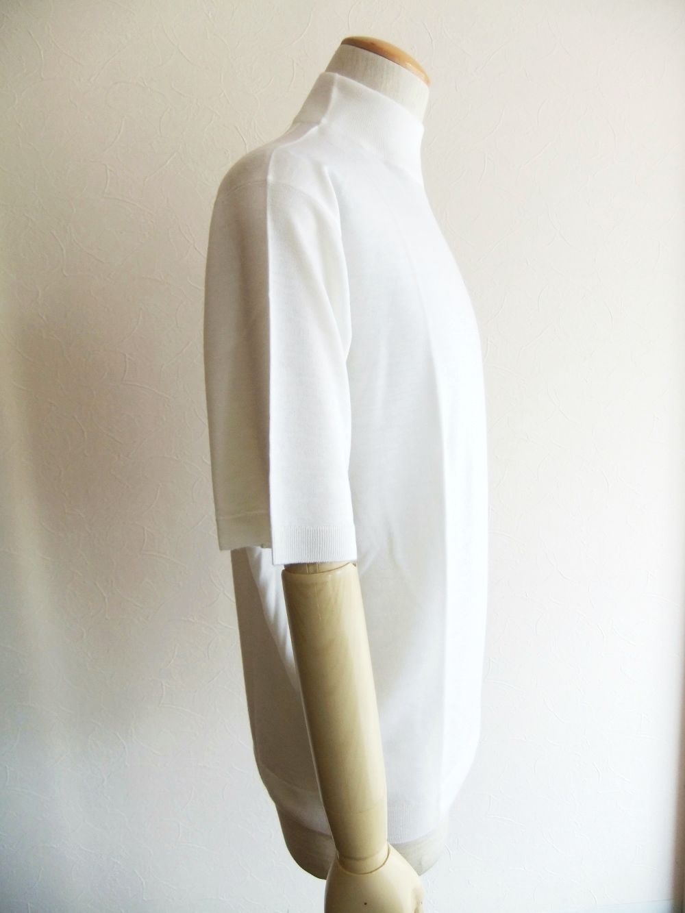 S4700  (ホワイト)  [Merino wool] Mock turtle neck Pullover  半袖モックネックニット