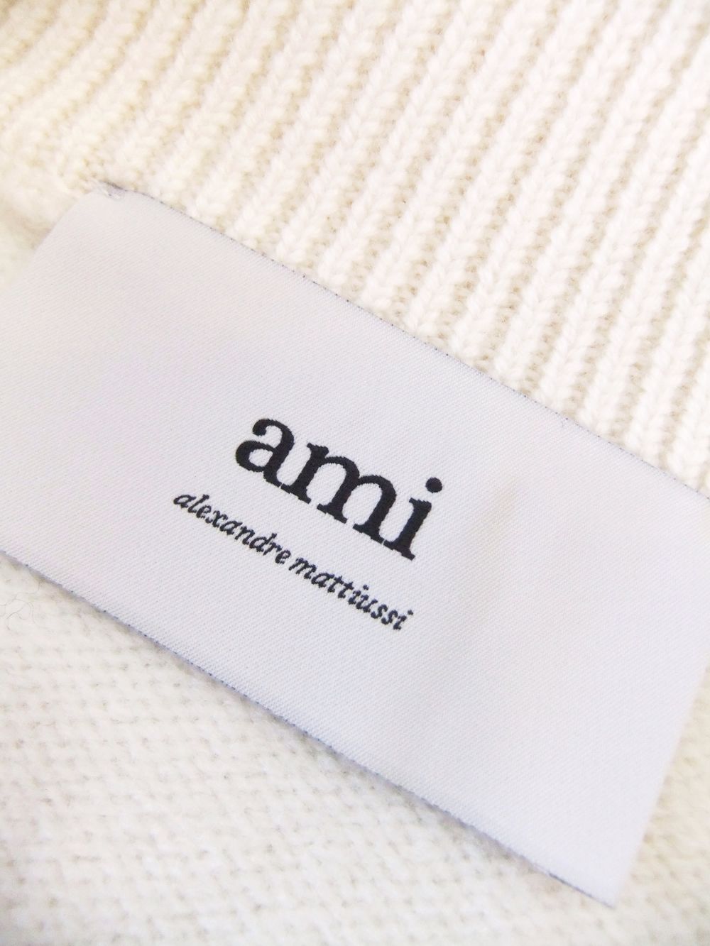 【ユニセックス】 AMI DE COEUR  ウール カーディガン
