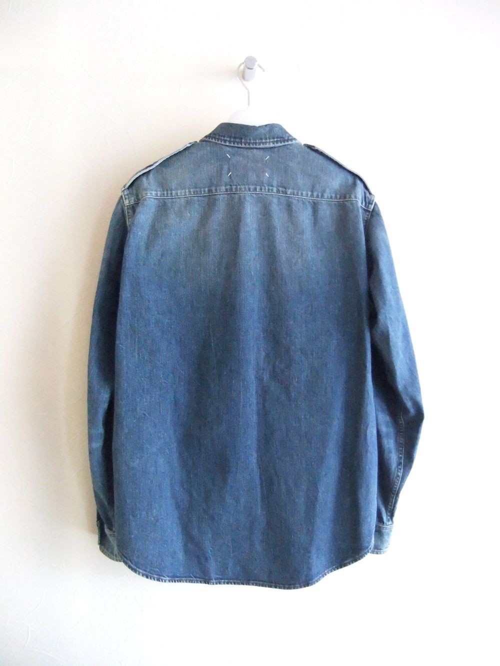 MAISON MARGIELA       ヴィンテージ デニムシャツ