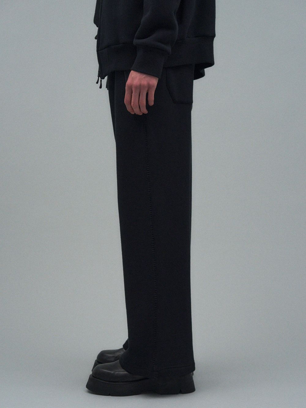 リバースシーム ワイドパンツ