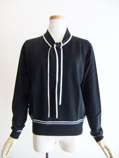 《LADIES》 LULA  30G ウール ボウタイ クルーネックニット