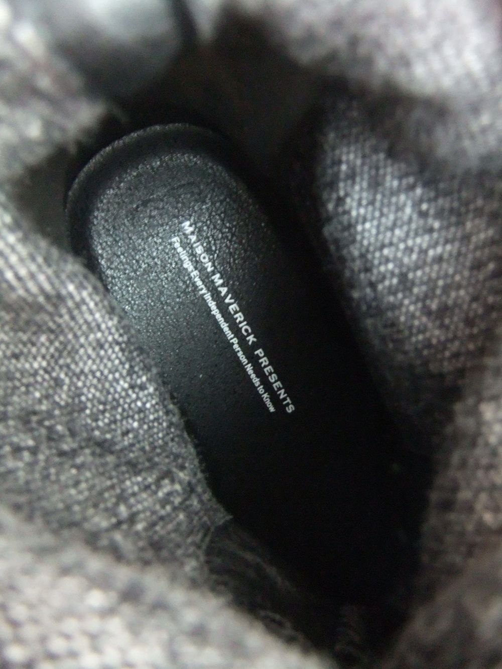 ロゴ入りニット+レザー ミッド スニーカー ブーツ   MS2095
