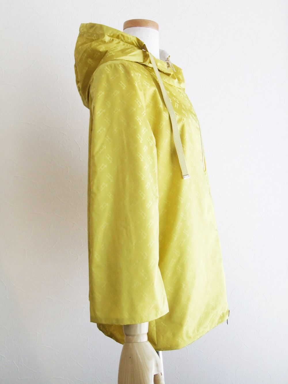 【LADIES】 ナイロン モノグラムケープ リバーシブル ブルゾン  GI0131D-12289