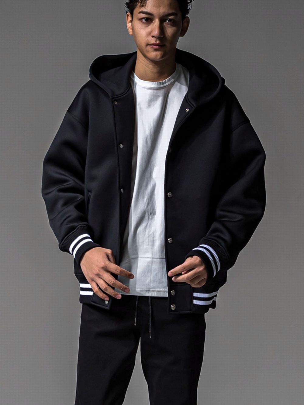 HD VARSITY HOODIE     フード付き スタジャン