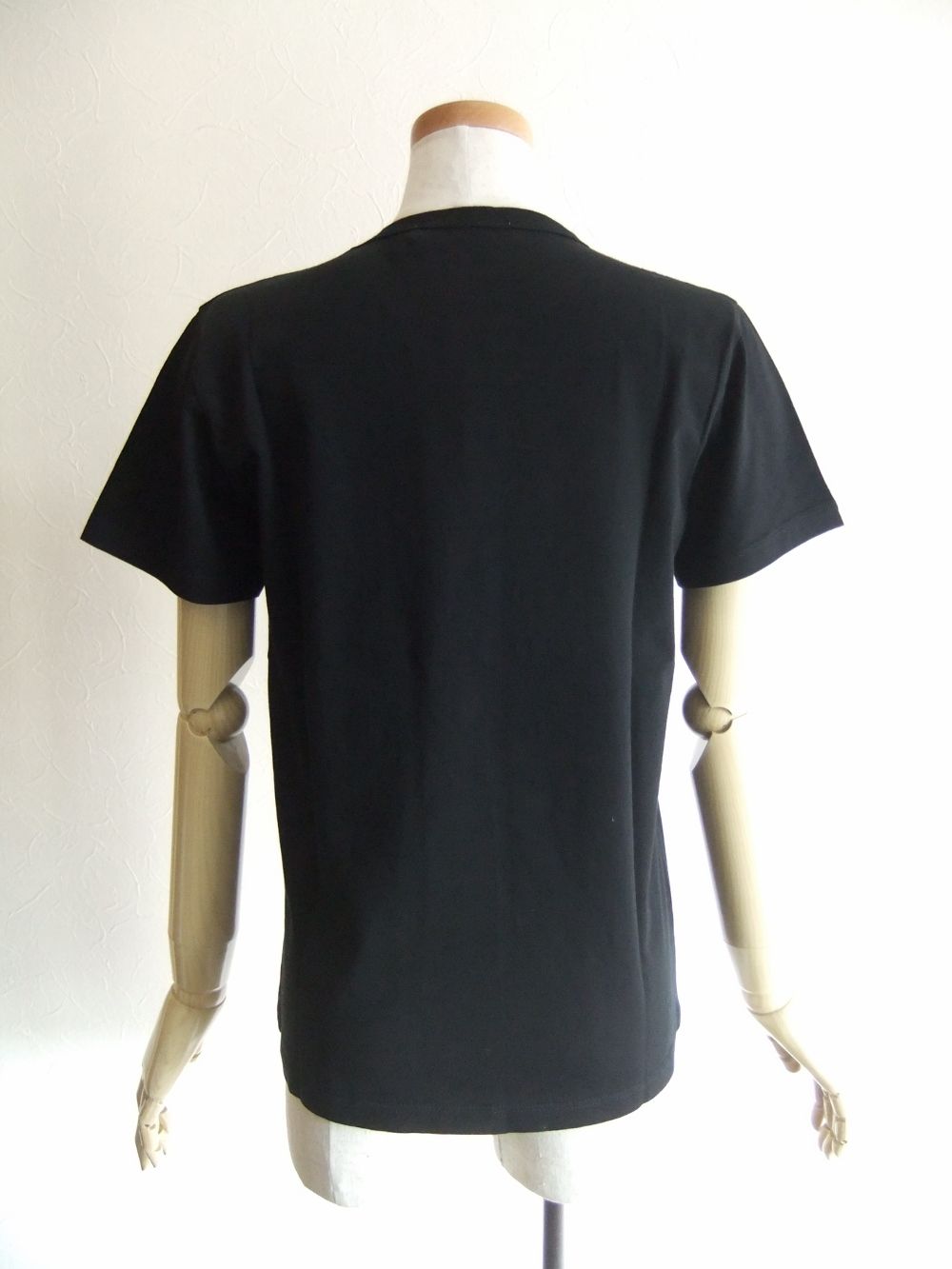 《LADIES》 メゾン キツネ ドレスド フォックス パッチ クラシック Tシャツ （ブラック）