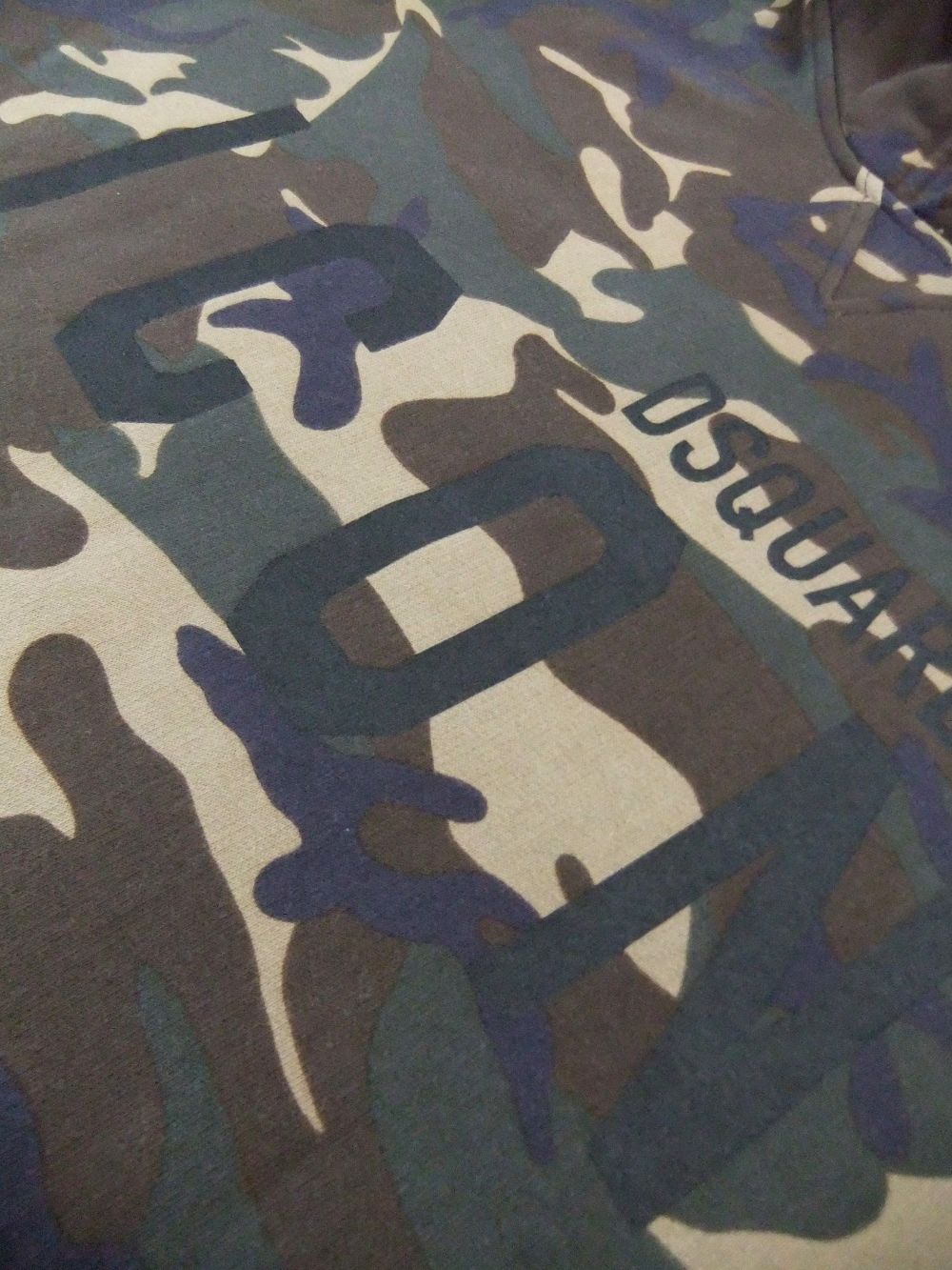 ICON CAMO  スウェットパーカー   S79GU0006