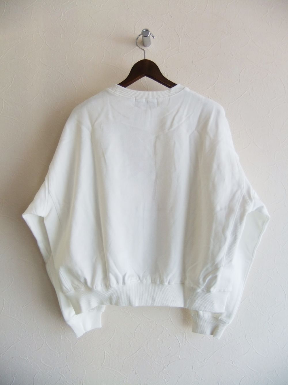【MICALLE MICALLE Account】 HOMMAGE  DORO LZ SWEATSHRIT (ホワイト)   ロゴ Tトレーナー  MAG103TDC