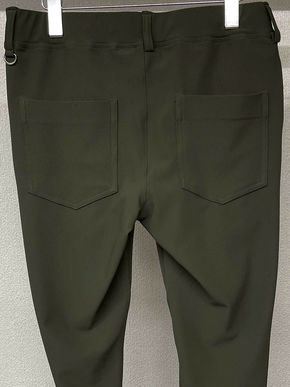 CHRIS EASY TUCK PANTS スラックス イージー タックパンツ (カーキ)