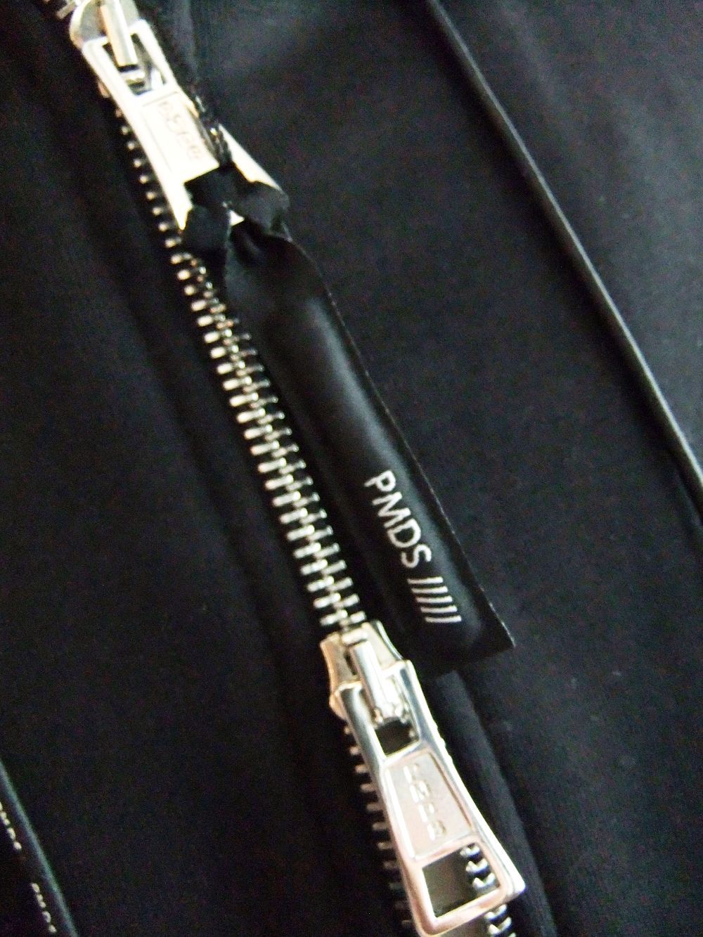 ARETUSA  ニット切替 ZIPフーディ