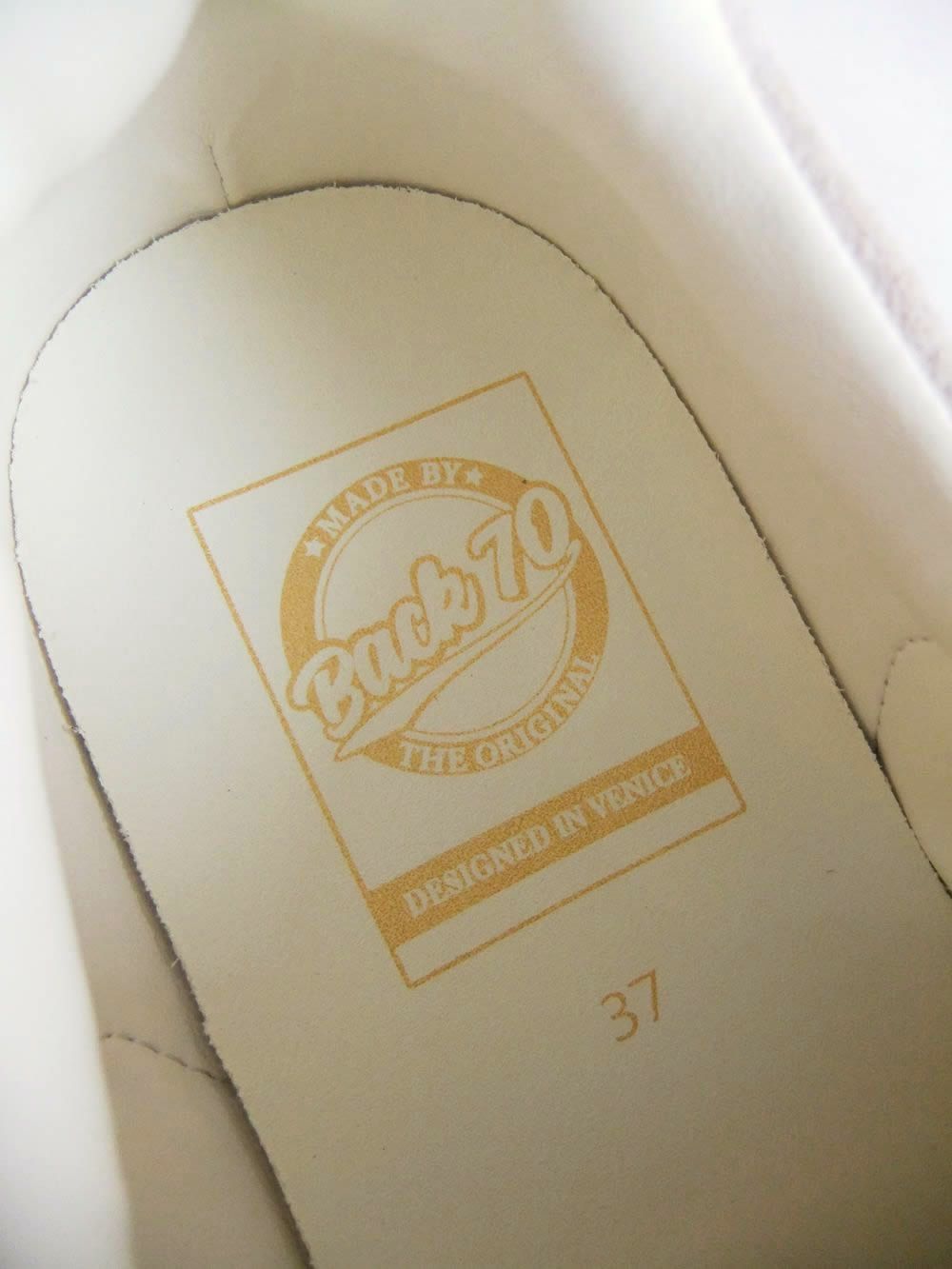 【BACK 70】 CLOUD VELVET TAUPE BUTTER 70   （トープ グレー） クラウド ベルベット スニーカー