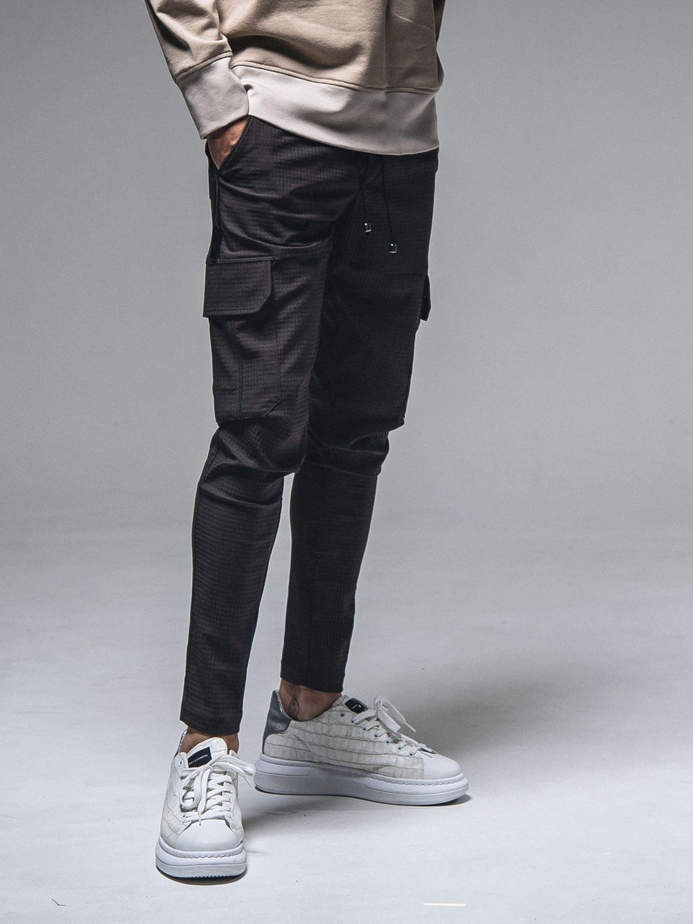 HV NYLON DARRELL CARGO PT  ナイロン カーゴパンツ (リップルチャコール)