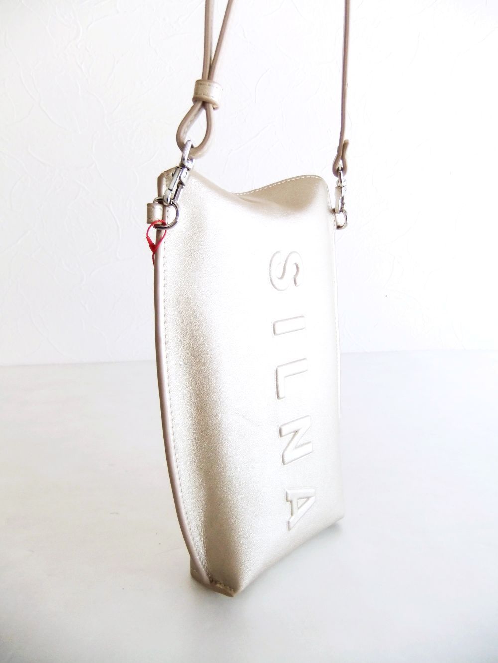 SILVIA MULTI CASE  レザー マルチ ポシェット  (ゴールド)  SZ1501