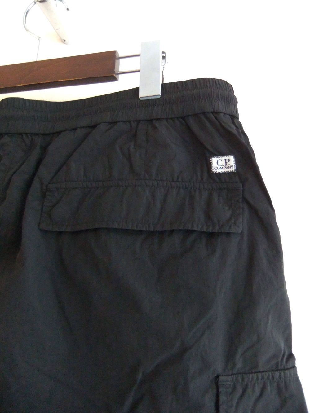 CHROME R UTILITY  SHORTS （ブラック） ナイロン ショートパンツ