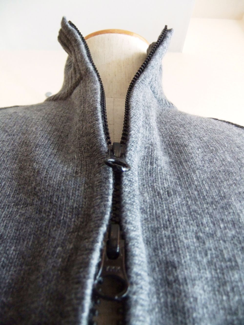 LAMBSWOOL  ZIPPED KNIT   スタンドカラー ZIP セーター