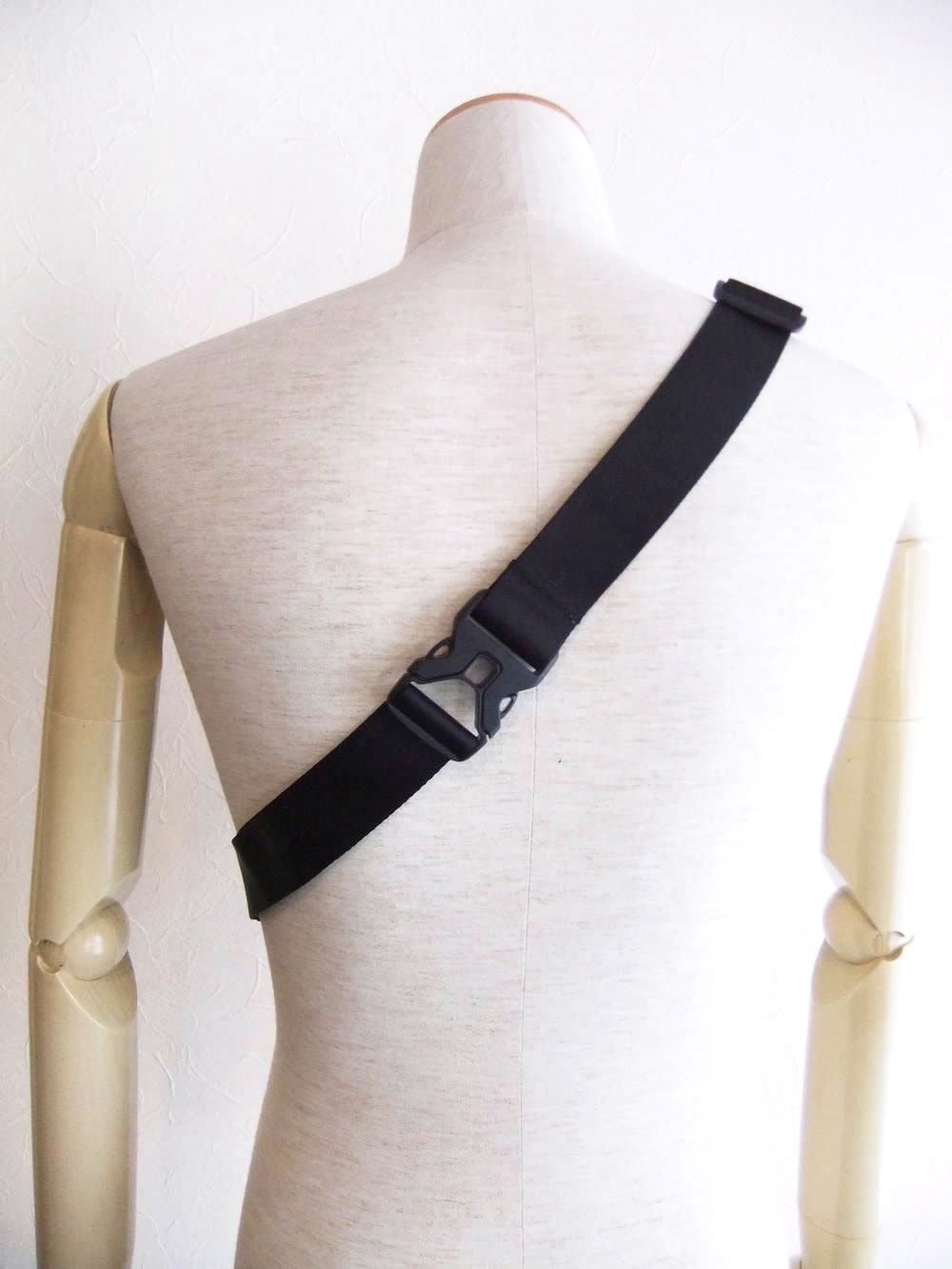NYLON B LENS WAISTBAG    ミニバッグ