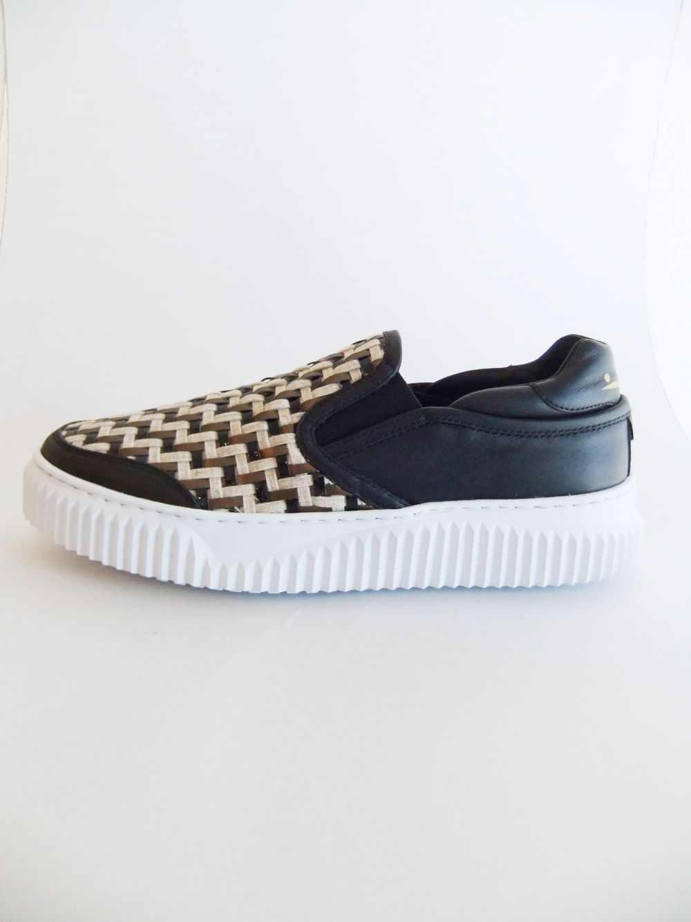 〈LADIES〉 VINNIE  レザー スリッポン スニーカー  (ブラック)  1A29