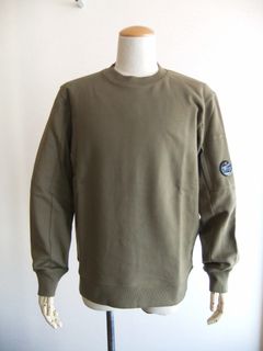 DIAGONAL RAISED FLEECE  SWEATSHIRT  (ブラウンカーキ) クルーネック スウェットシャツ