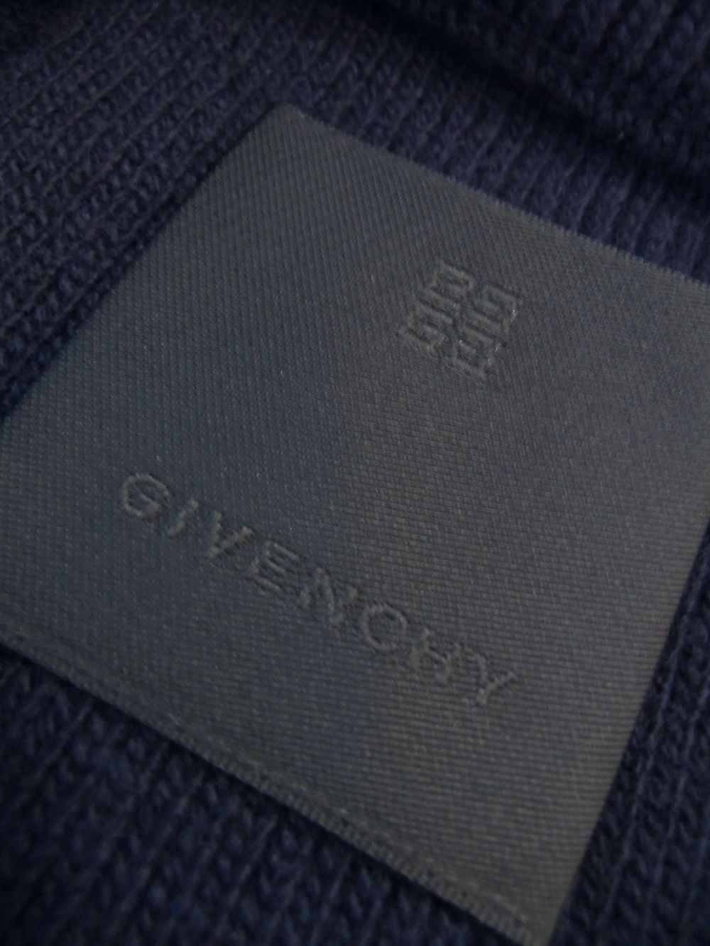 GIVENCHY   ロゴ ジャガード セーター