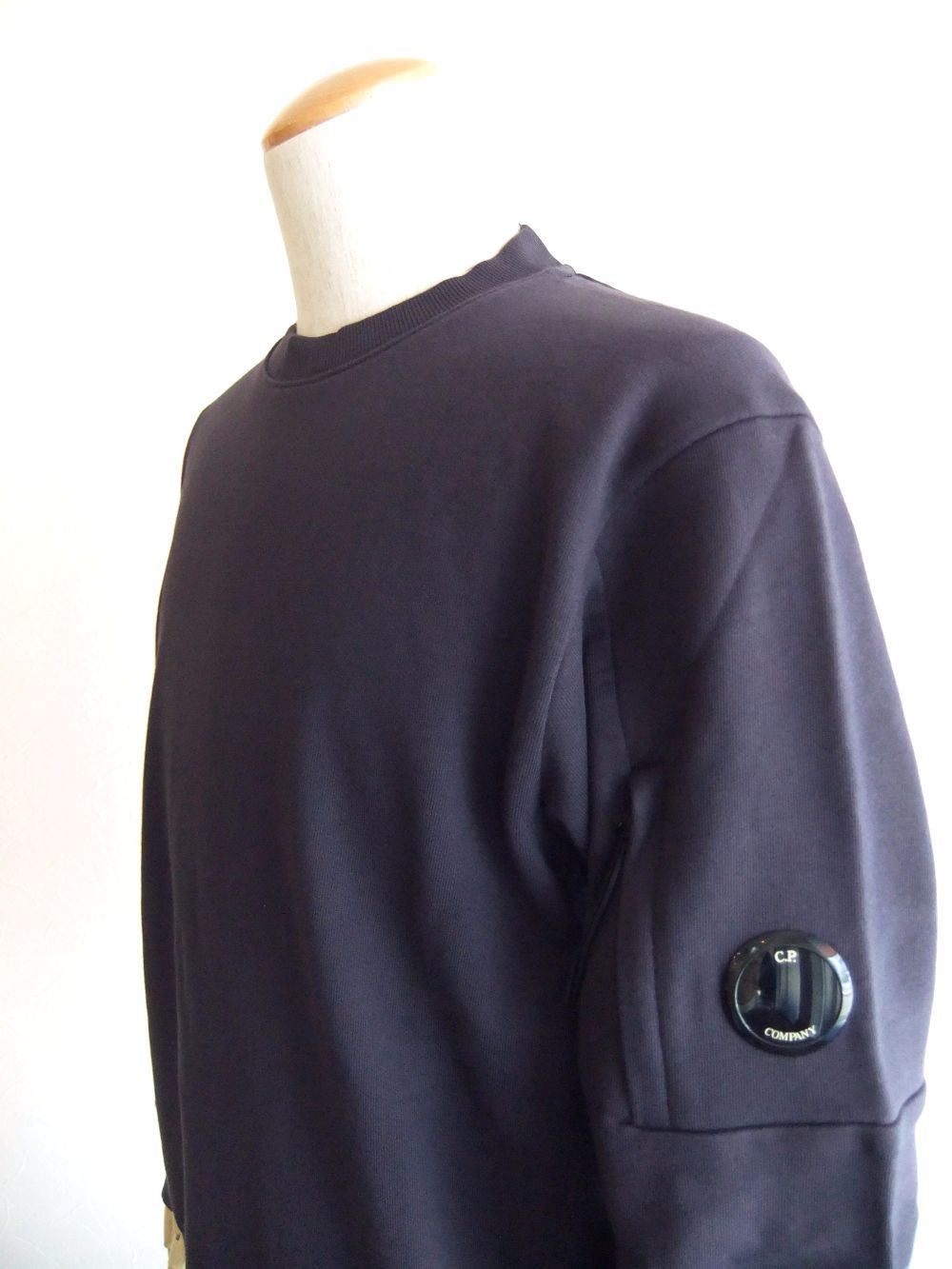 DIAGONAL RAISED FLEECE  SWEATSHIRT  (ダークパープル) クルーネック スウェットシャツ