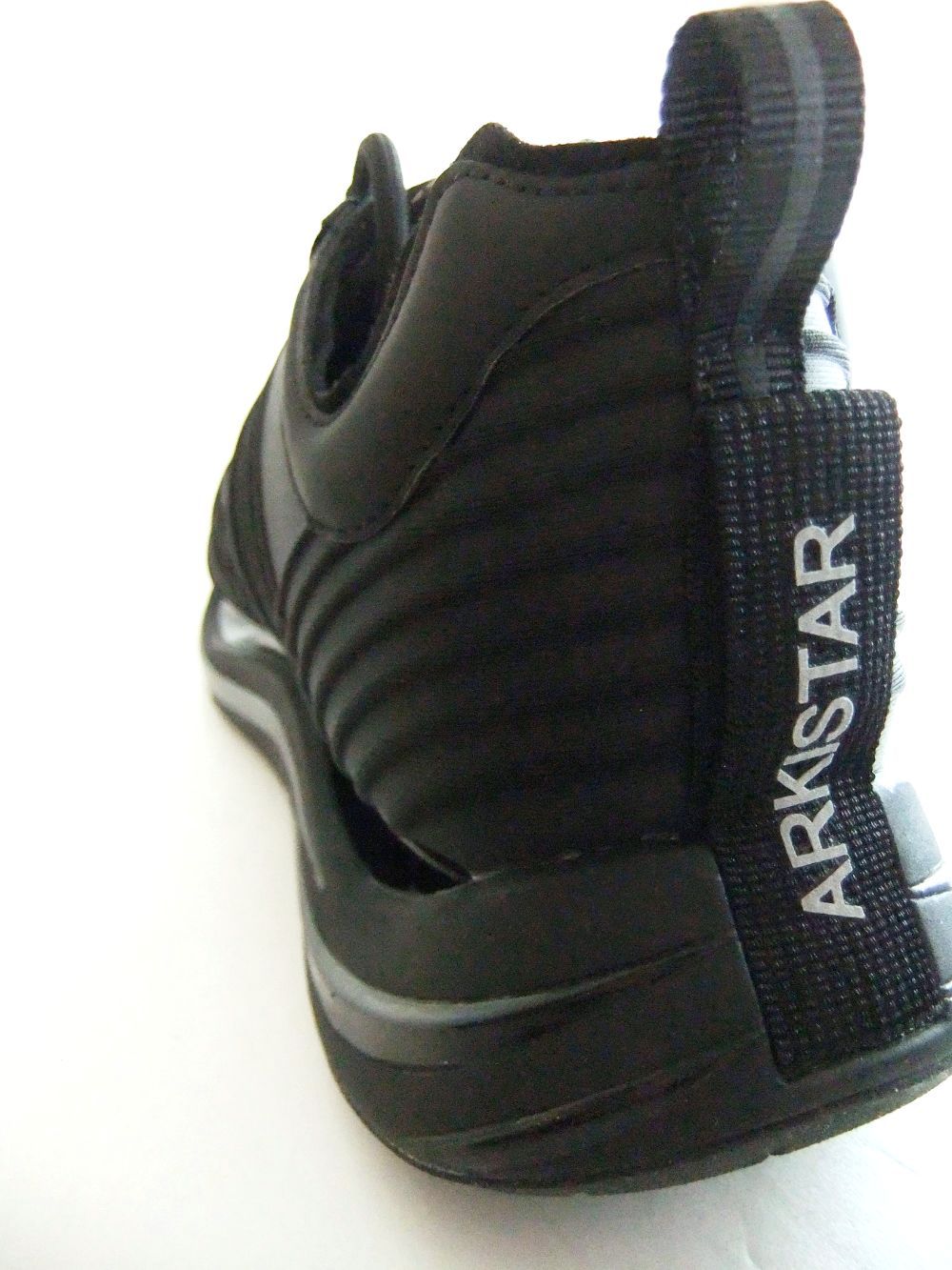 THERMOFORMED LYCRA   ハイテク スニーカー  KR969