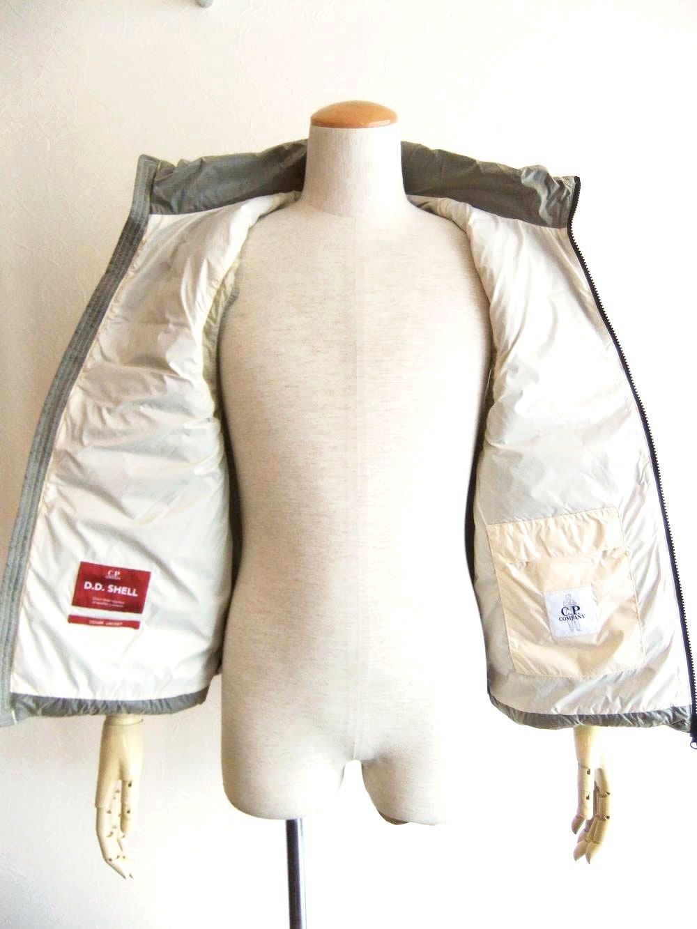D.D. SHELL DOWN VEST   ナイロン ジップアップ ダウン ベスト