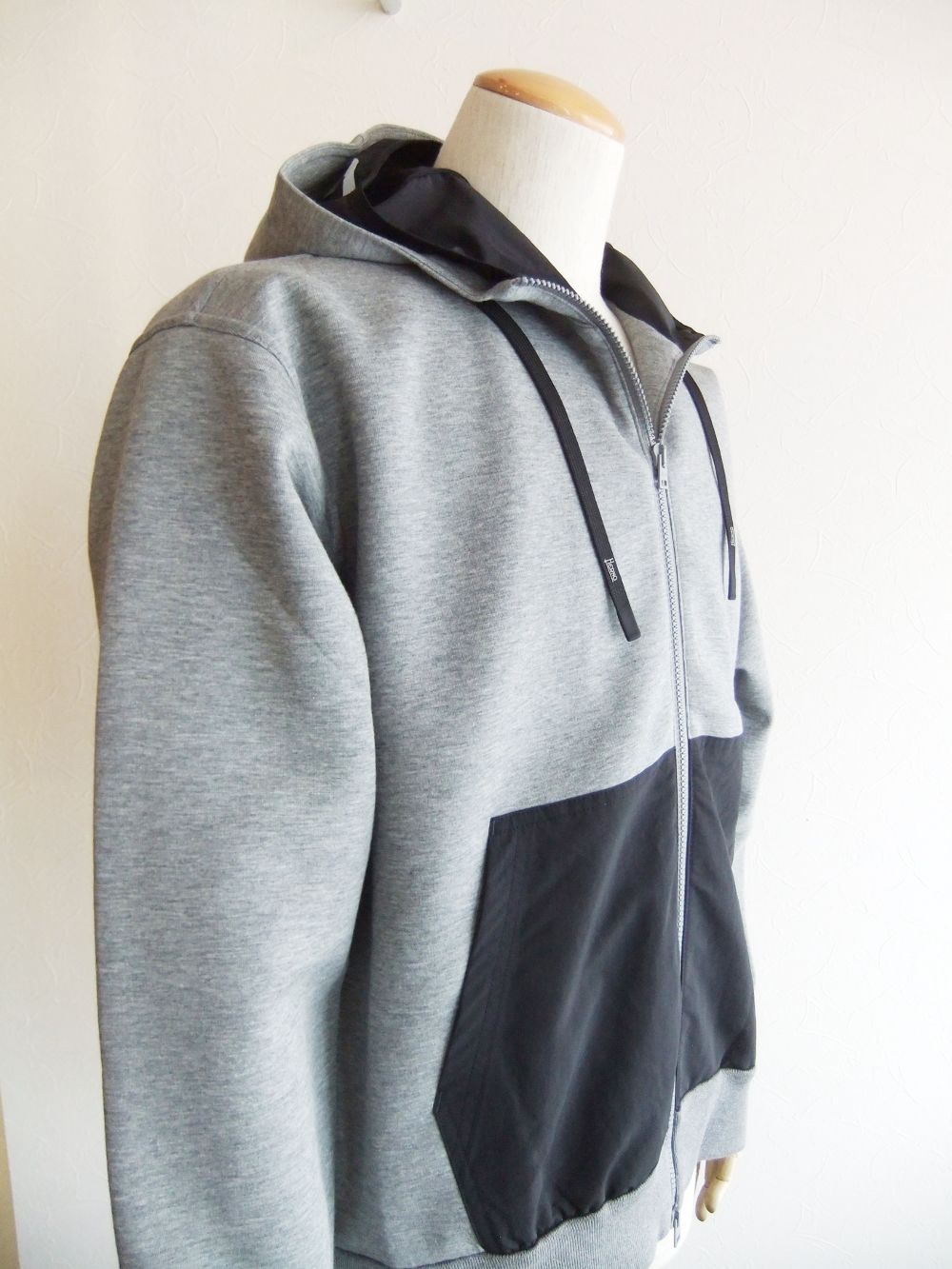 HERNO - SOFT SCUBA & PLASTER スウェット ZIP パーカー JC000027U