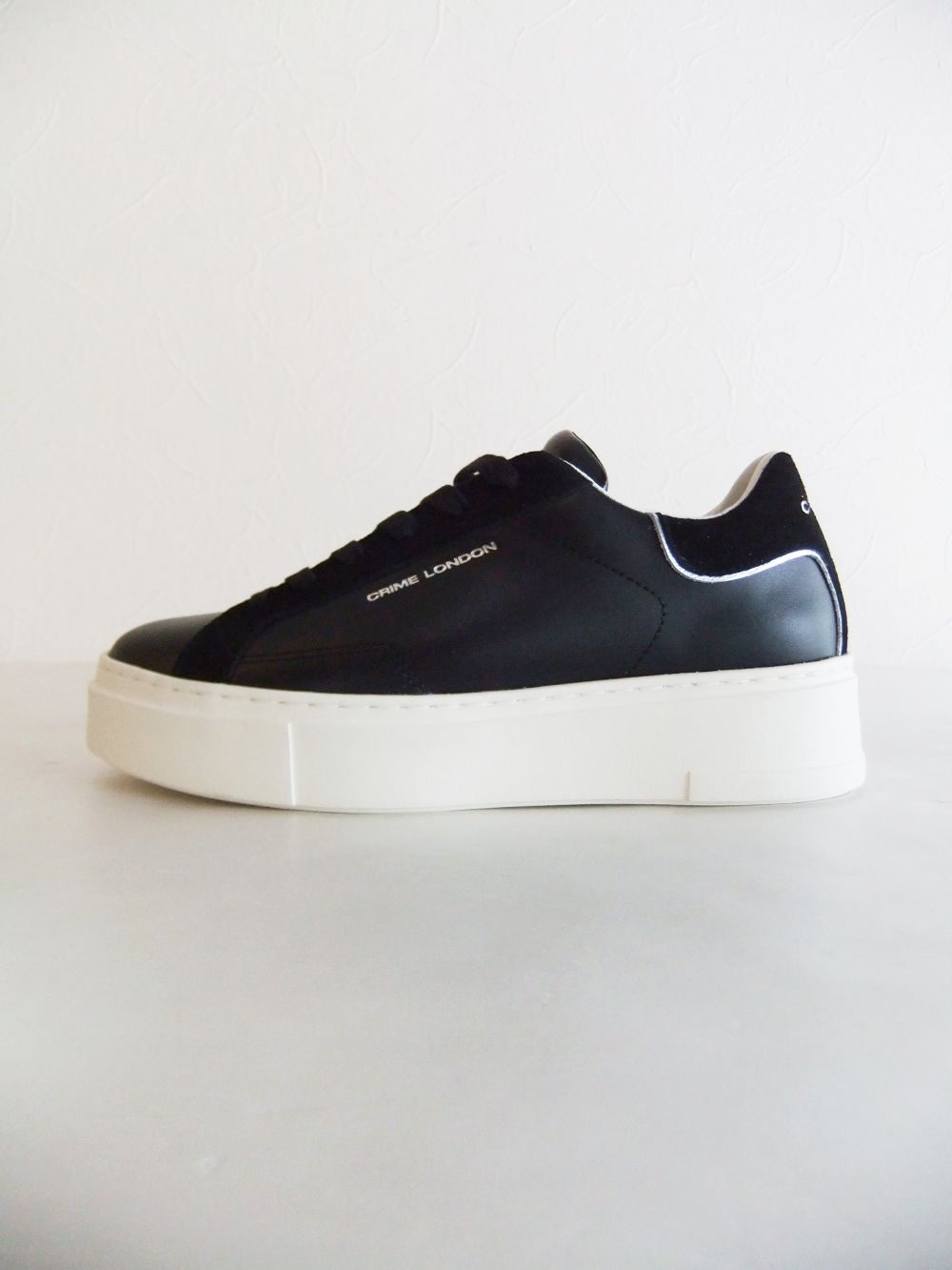 【LADIES】 NEW EXTRALIGHT BLACK    コート スニーカー   28600AA6